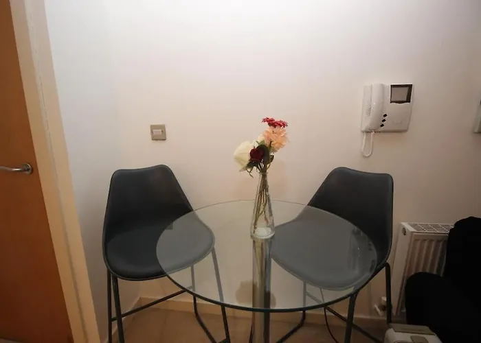 The Armada Apartment 1 Bedroom On Barbican